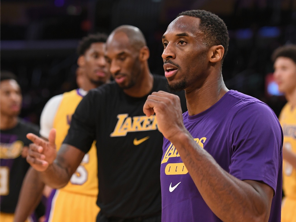 弗拉格21分力压夏普36分，独行侠加时险胜开拓者！